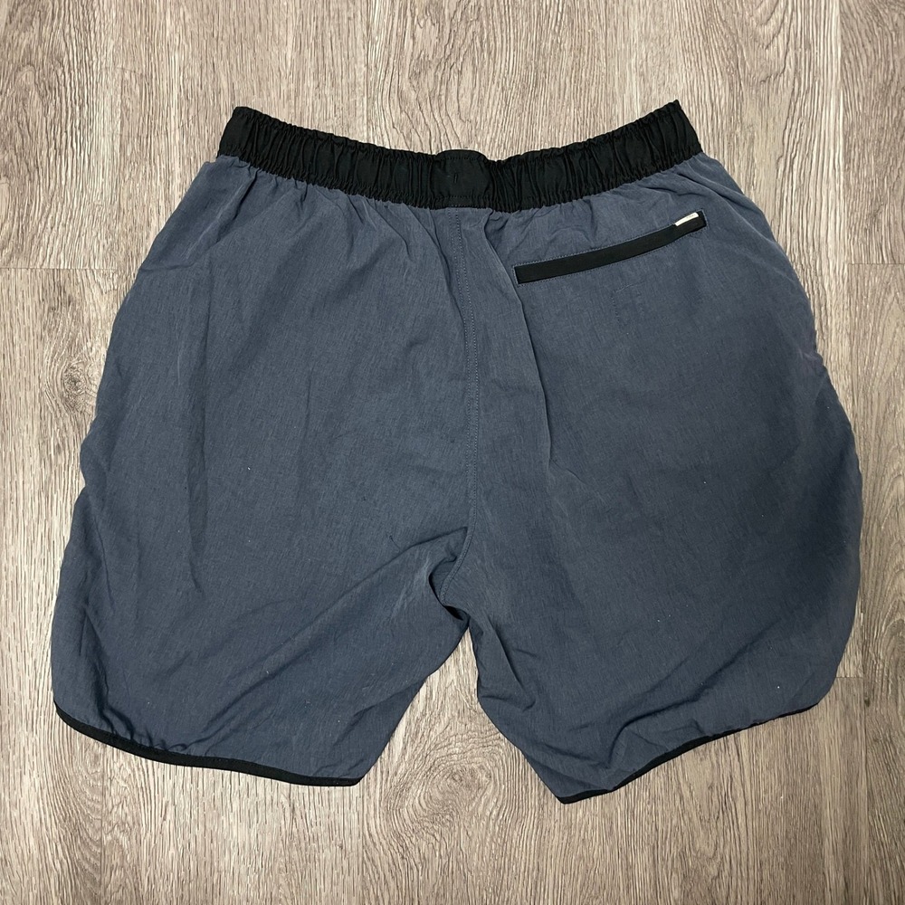 Vuori Banks Shorts Mens Medium Blue Grey Athletic Training Board Shorts V330 - Picture 2 of 6